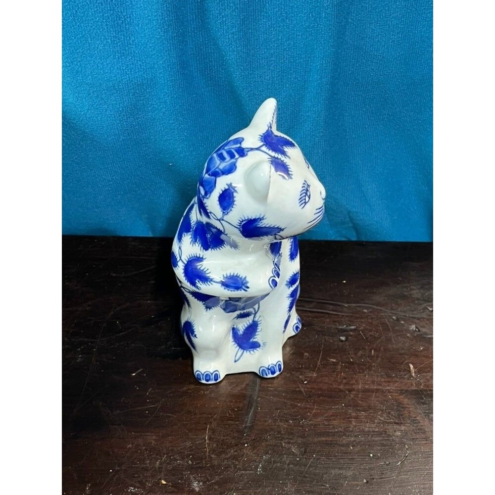 Vintage Blue&White Chinoiserie (Qing Dynasty Replica) Porcelain Cat Figurine - Picture 4 of 6